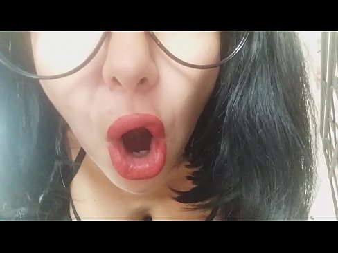 ❤️ Draga, tvoja mačeha ti danes ne dovoli iti v šolo... Preveč te potrebujem ... ❤️ Kvalitetni pornič pri nas ❌️